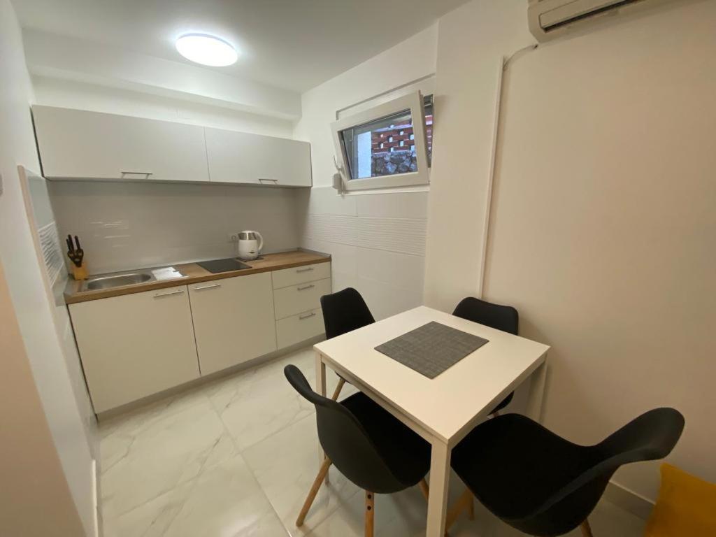 Apartman Vir公寓 外观 照片