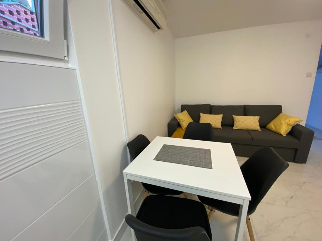 Apartman Vir公寓 外观 照片