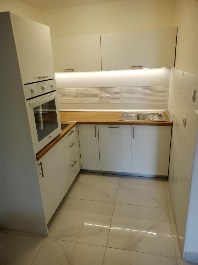 Apartman Vir公寓 外观 照片