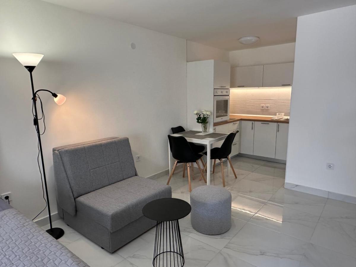 Apartman Vir公寓 外观 照片